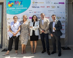 V Myt Summit_108