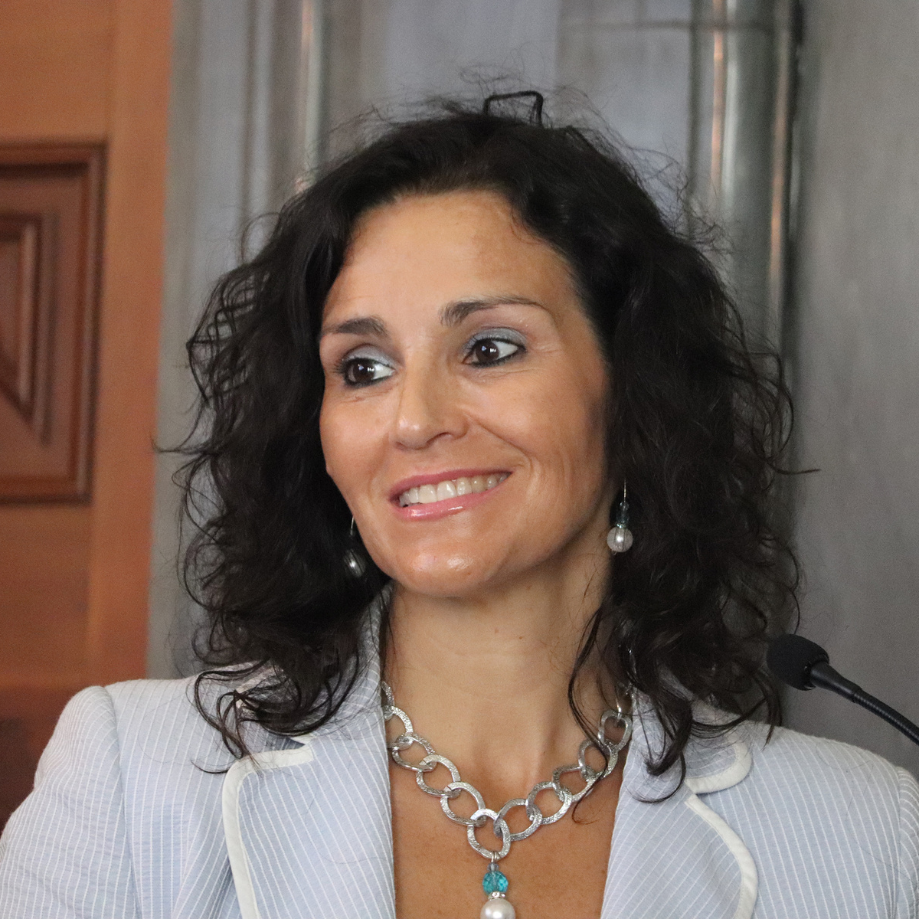 Modera, Dolores Ordóñez