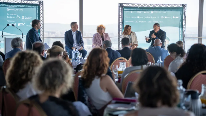 MyT Summit 2025 impulsa en Palma el debate sobre el nuevo modelo turístico